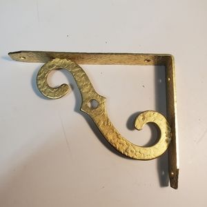 6 Vintage Hammered Metal Shelf Brackets with gold finish Pre-Owned but Like New!